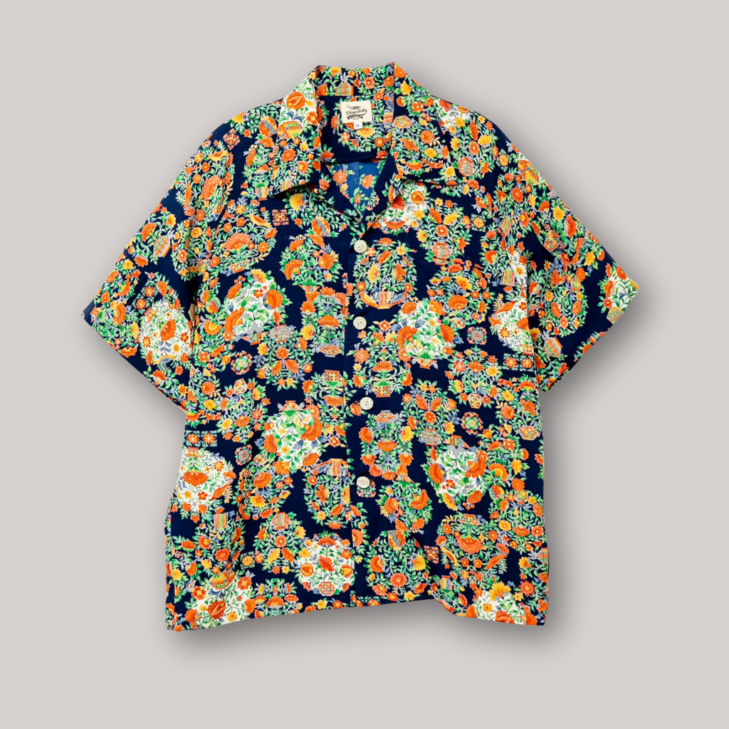 Vase and Flowers Short-Sleeved Aloha Shirt L CA217