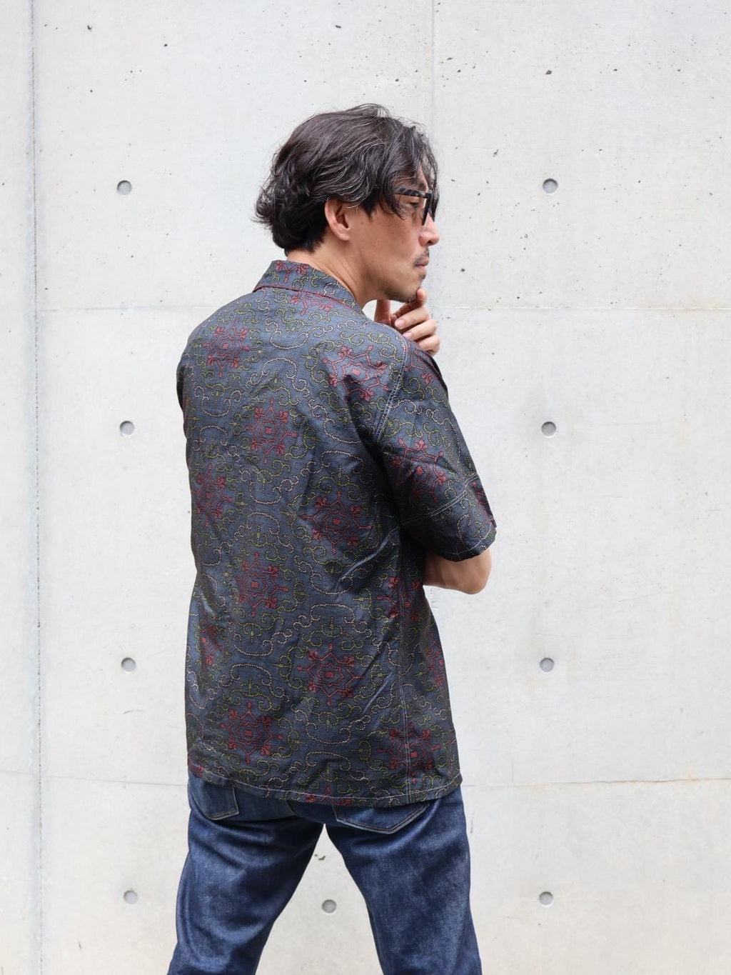唐草模様　半袖大島紬アロハシャツ　L　CA60