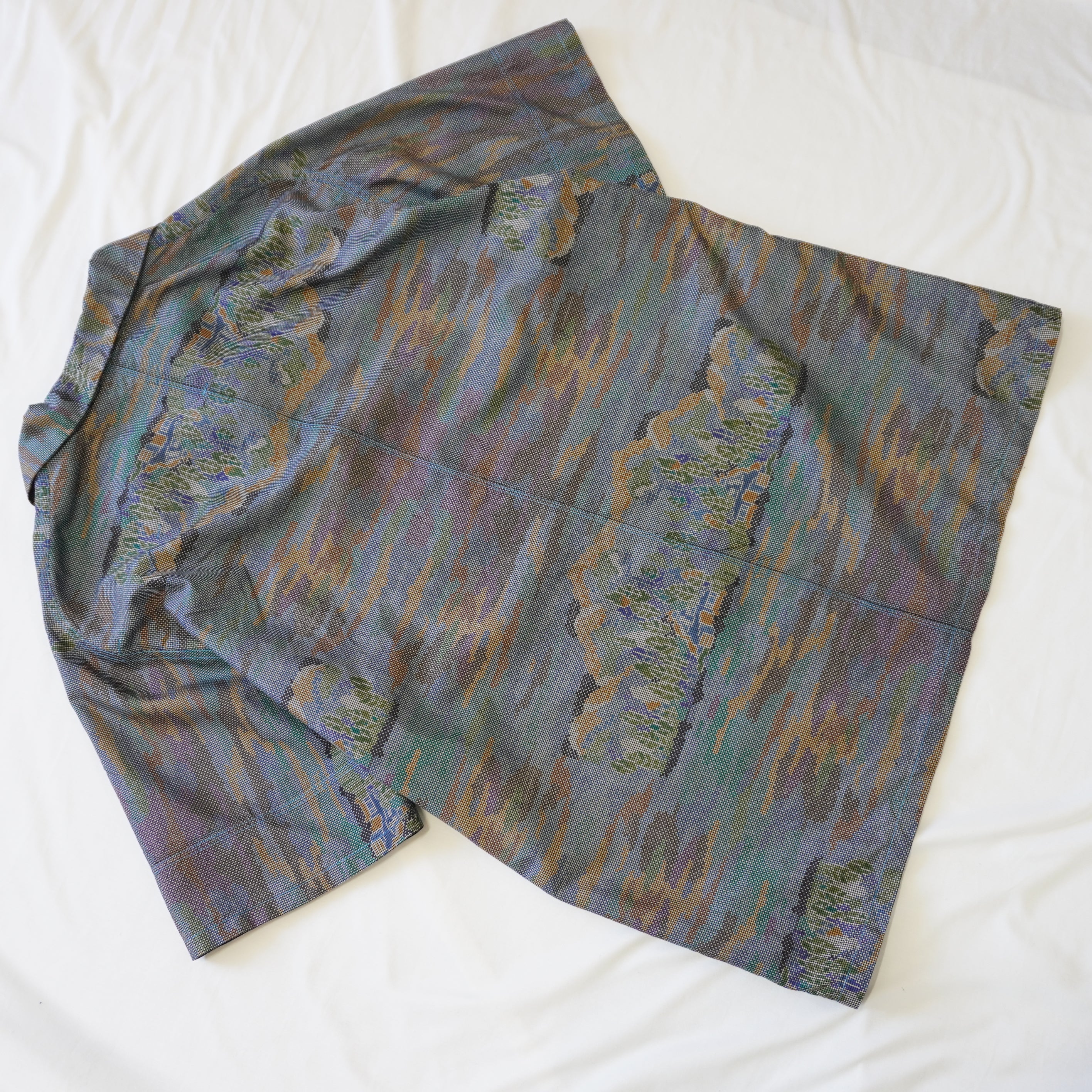 Hazy Mountain View Short-Sleeve Oshima Tsumugi Aloha Shirt L CA115