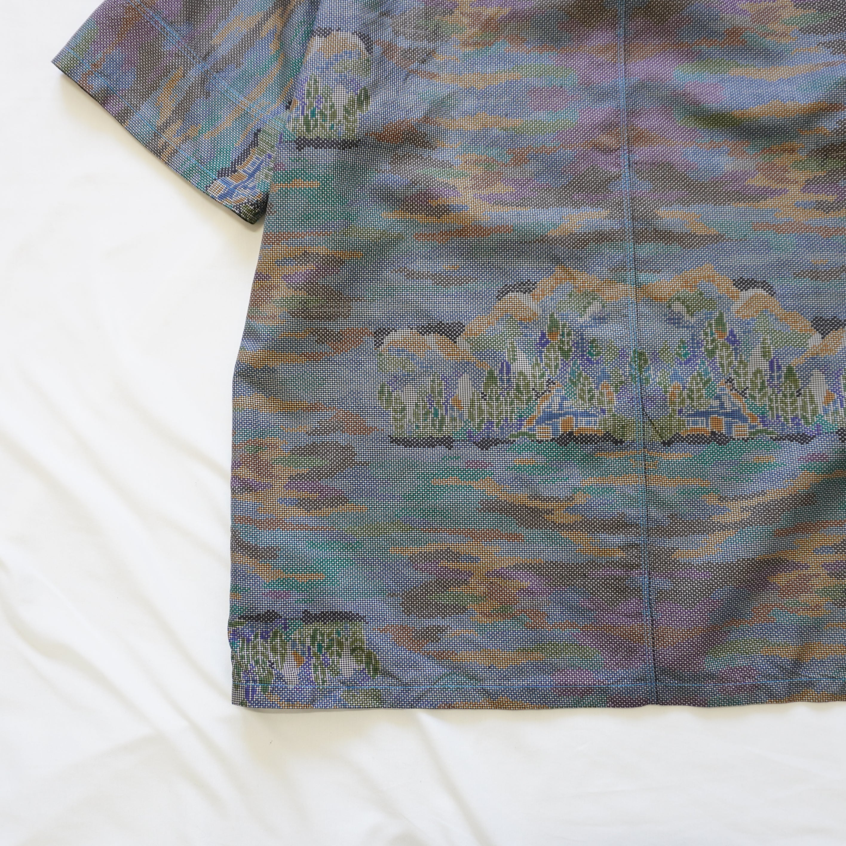 Hazy Mountain View Short-Sleeve Oshima Tsumugi Aloha Shirt L CA115