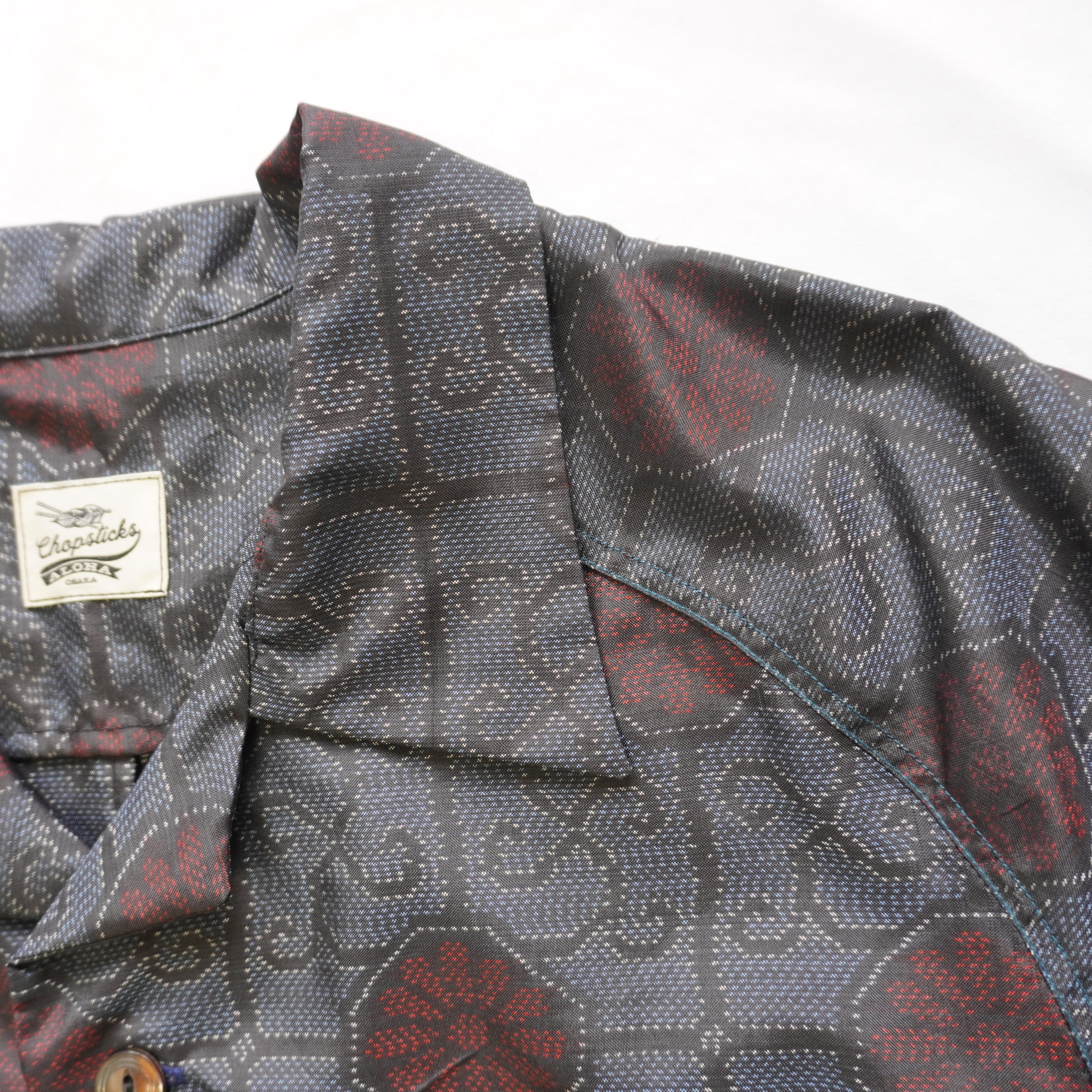 赤い花柄　半袖大島紬アロハシャツ　XL　CA92