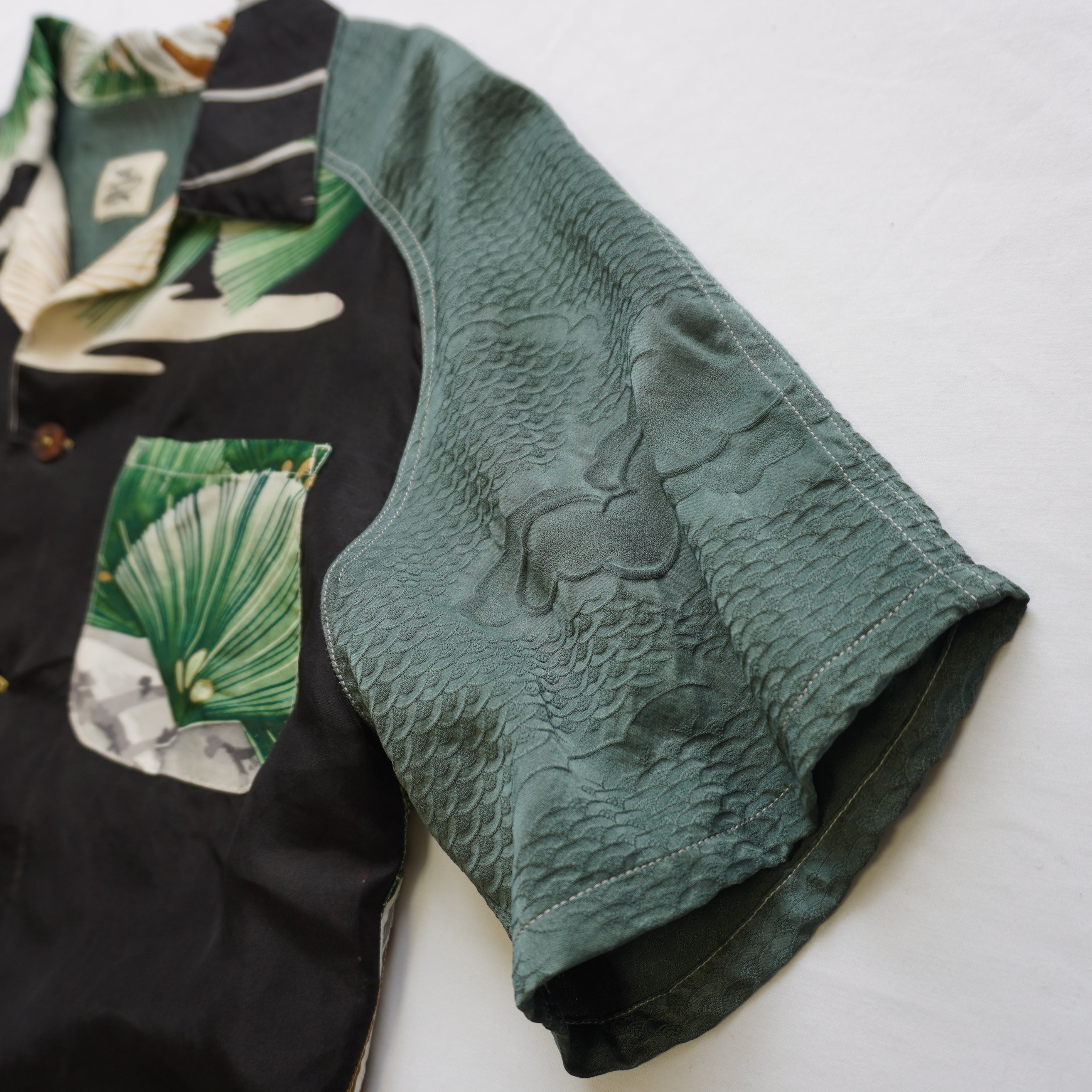 Kimono Aloha Shirt, Baby Garment, Hawk Embroidery, Size L, CA93