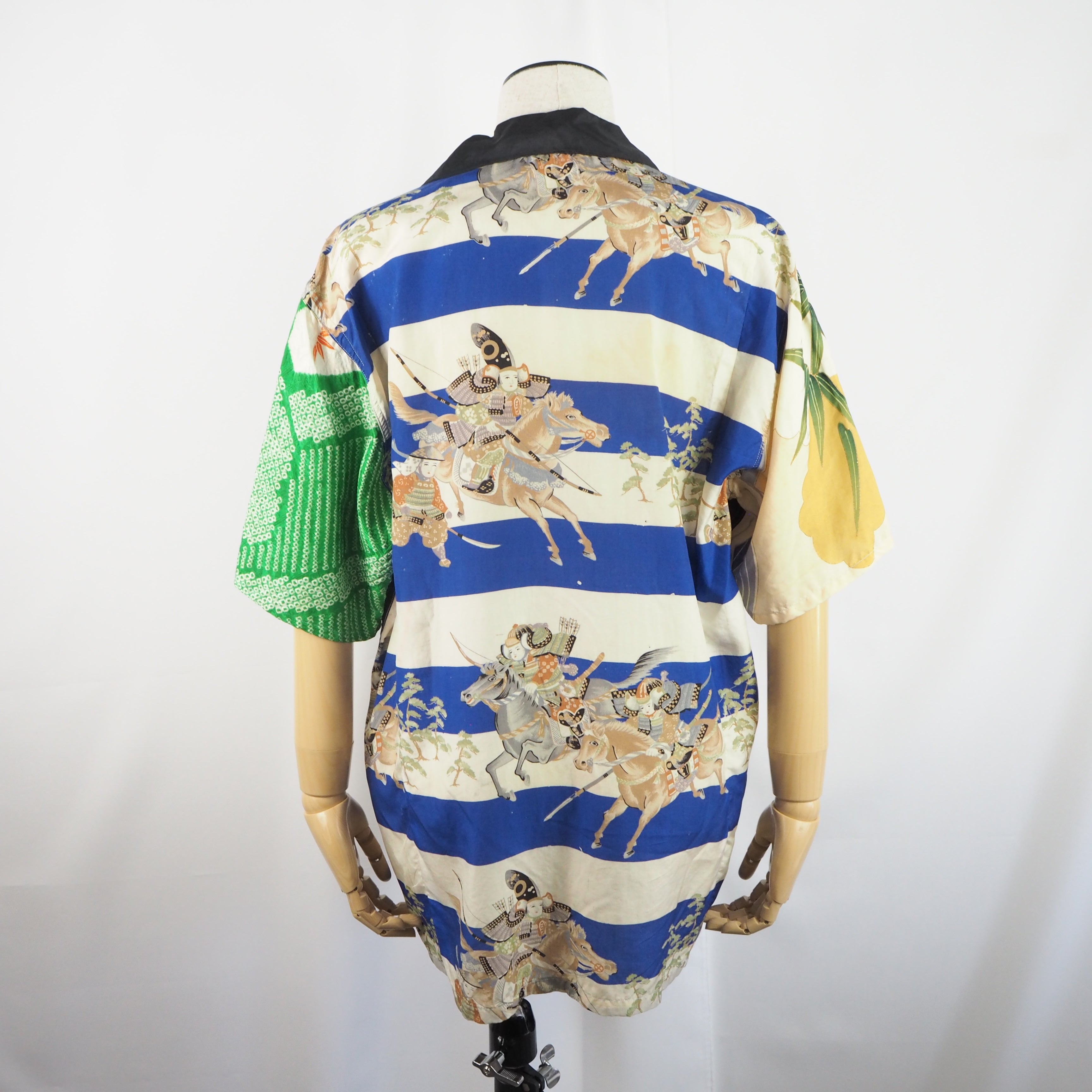 鶴と兜　半袖アロハシャツ　M　CA21