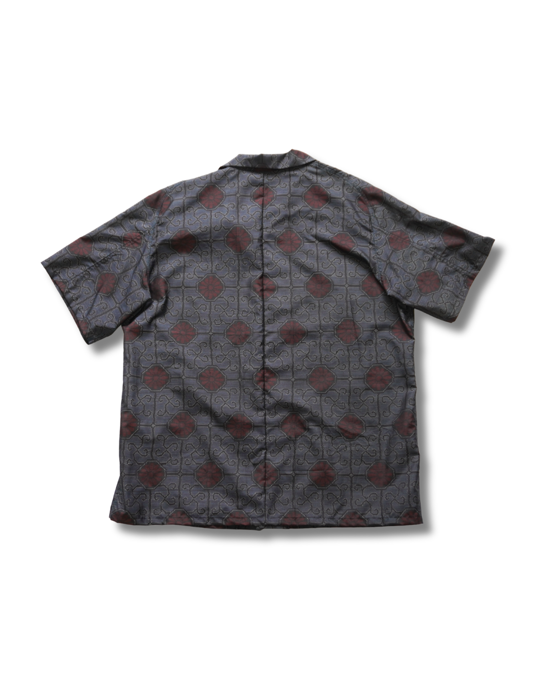 赤い花柄　半袖大島紬アロハシャツ　XL　CA92
