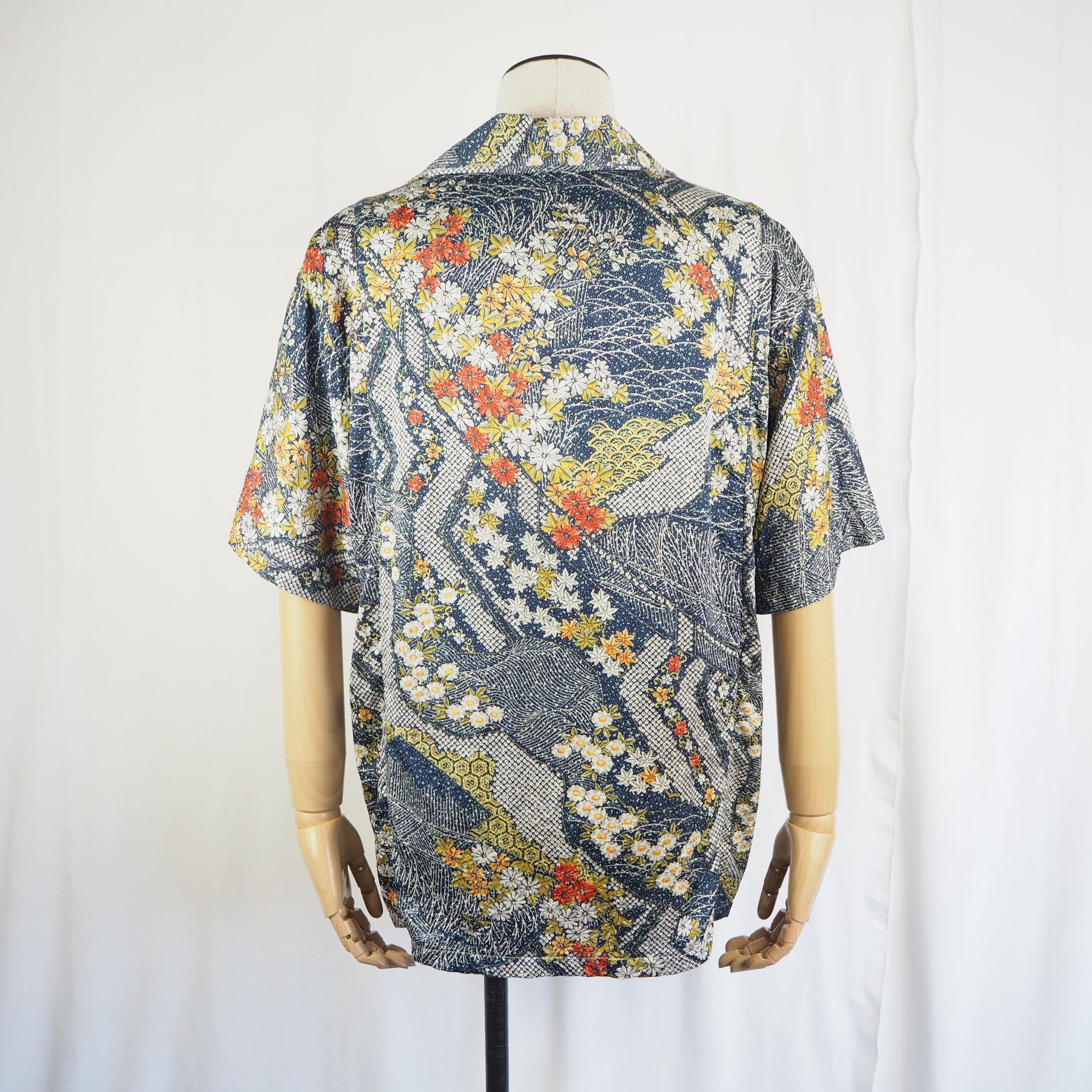 寒色花々　半袖アロハシャツ　M　CA26